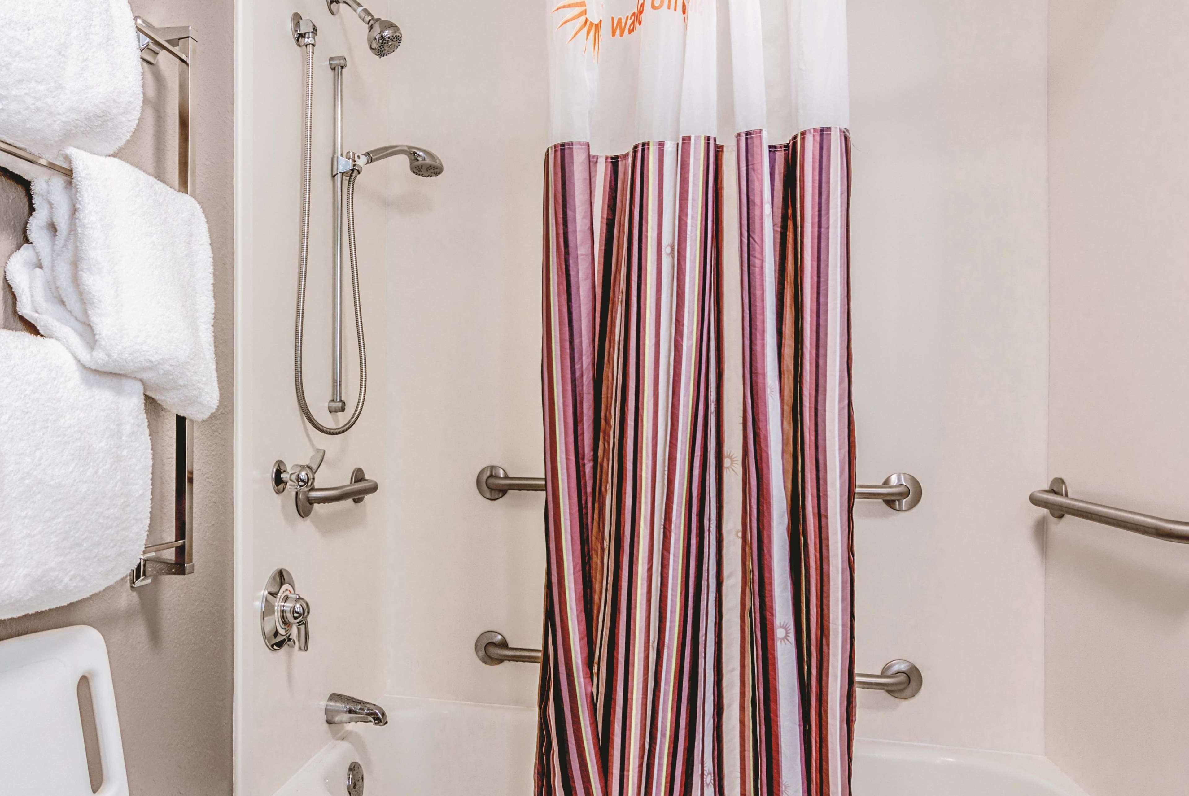 La Quinta By Wyndham Atlanta Perimeter Medical Hotel Sandy Springs Ngoại thất bức ảnh